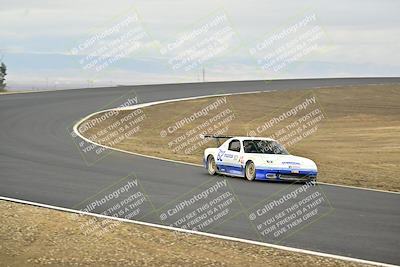 media/Jan-26-2025-CalClub SCCA (Sun) [[cfcea7df88]]/Group 1/Race/